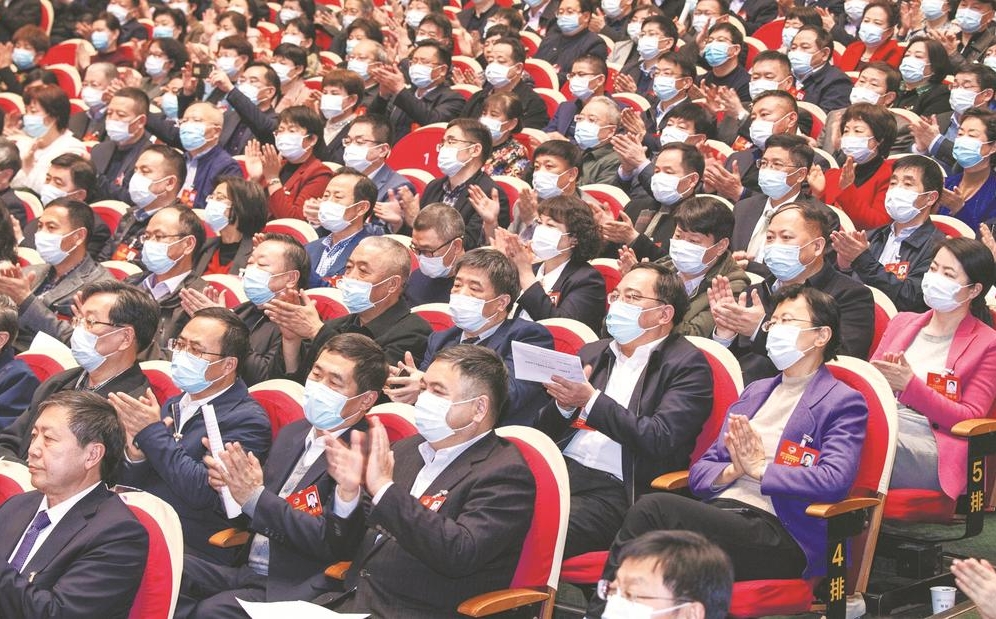 ​省政协十二届四次会议胜利闭幕