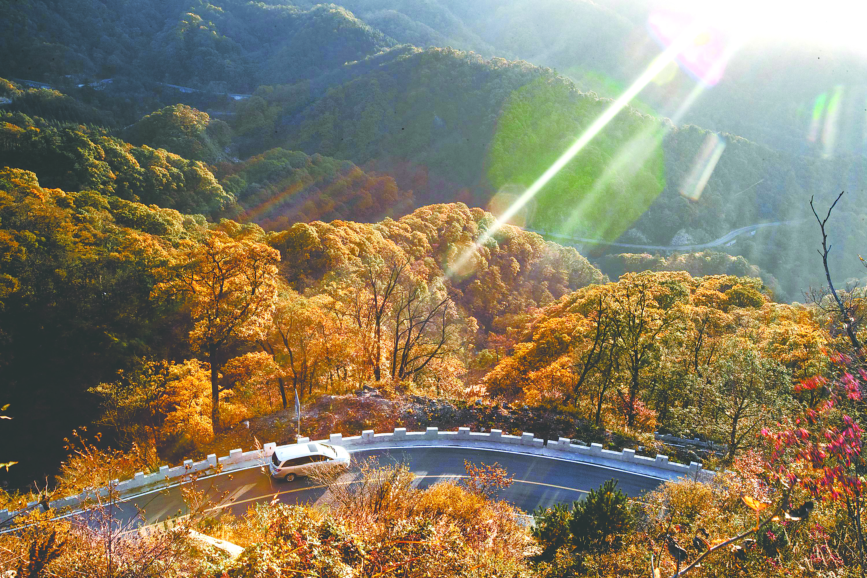 题图:大别山区马鬃岭自然保护区风景如画.本报记者 许昊 摄