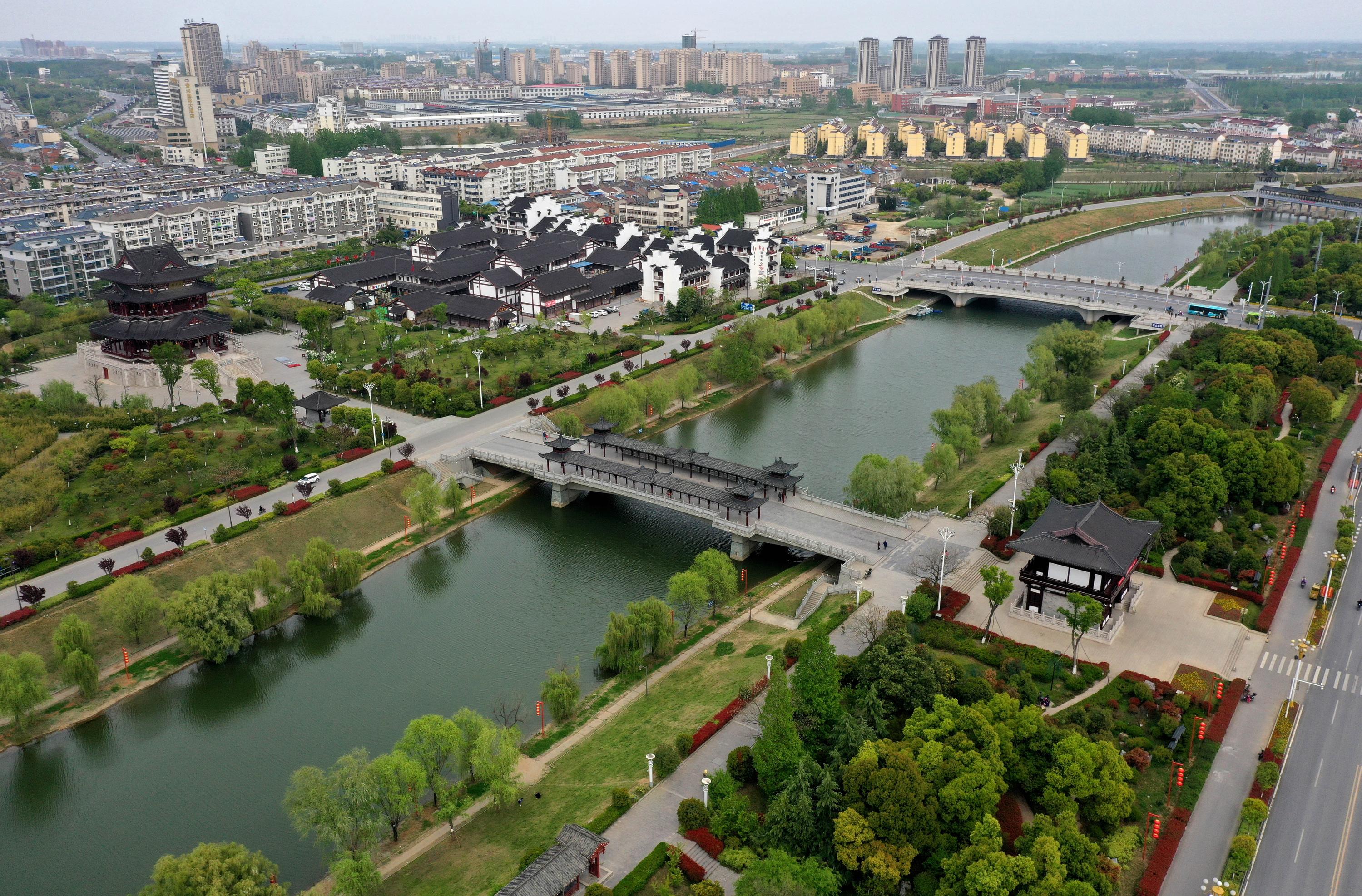 俯瞰全椒县襄河水利风景区. 本网通讯员 沈果 摄