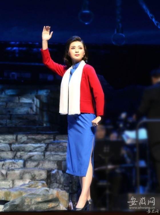 袁媛十年磨一剑砺得梅花香